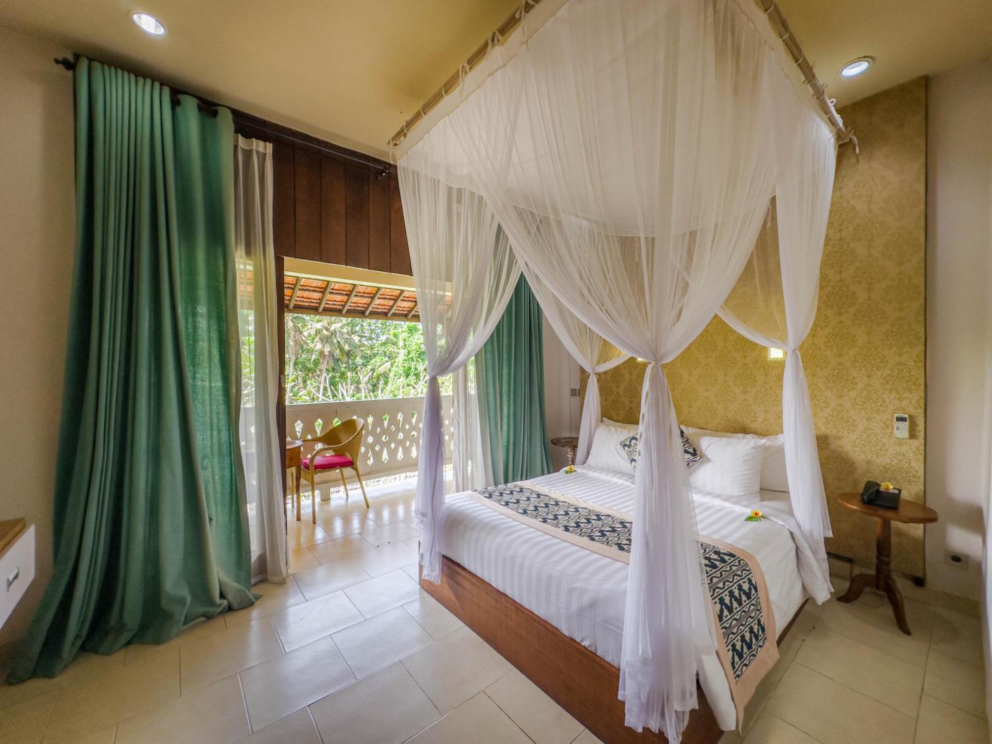 Resort Sari Health 3*